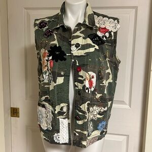 Upcycled Camo Women’s Vest Reworked Medium